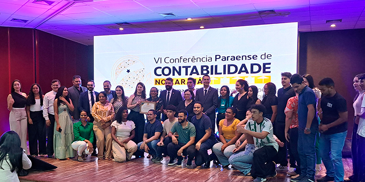 Faculdade de Ciências Contábeis recebe certificado de reconhecimento do CRC/PA